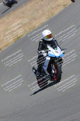 media/Nov-12-2023-Classic Track Days (Sun) [[11f17acb81]]/Group 3/session 2 turn 9/